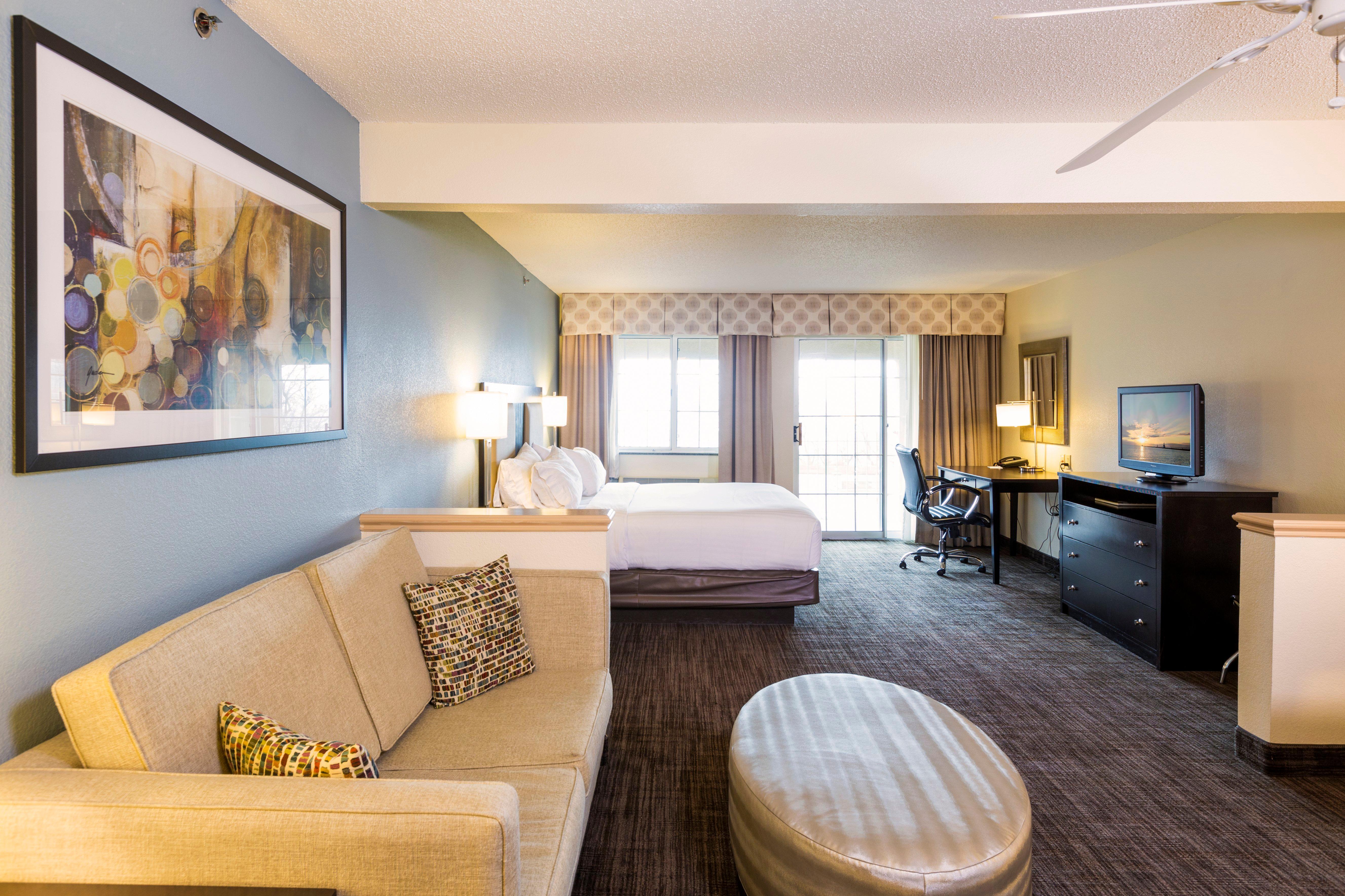 Holiday Inn Express Hotel & Suites-Saint Joseph By Ihg Bagian luar foto